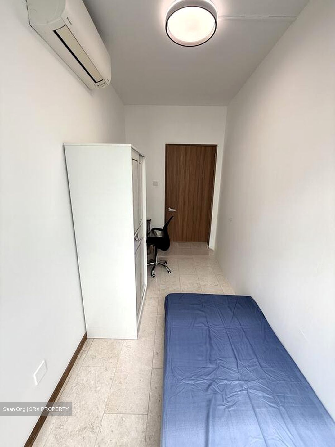 The Lakeshore (D22), Condominium #535392031